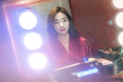 -洋洋婚纱品牌集合店