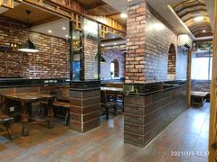-万和春排骨砂锅米饭(湖北路店)