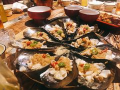 -虾弄弄海派小龙虾·牛羊蝎子火锅