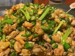 -炭舍干锅·烤鱼(扬名广场店)