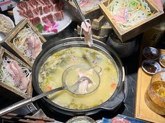 -小椒娘撒椒鱼火锅(三八广场店)