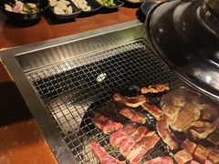 -肉甲韩国木炭烤肉(新壹街1店)