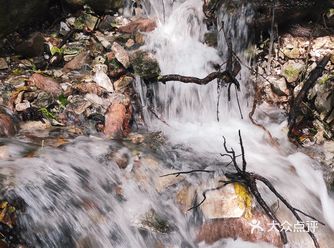 京城的雨水没完没了，京郊山区有自然灾害的风险