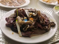 -清真吴记门钉肉饼·喜多利