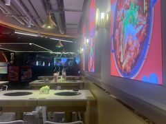 -运气牛自助酱大骨火锅(南京东路店)