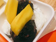 芒果椰汁黑糯米甜甜-满记甜品(荟聚购物中心店)