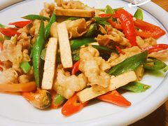 农家小炒肉-食欲老院子荆芥疙瘩汤(经五路店)