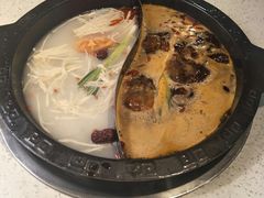 -钢管厂歆瑞源油卤串串香(春熙路太古里店)