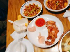 -爱碗亭·鲜炒湖南菜(壹城中心店)