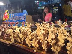 -六合夜市