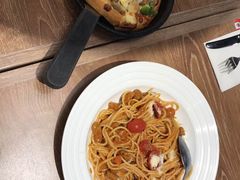 -必胜客(WOW中央公园店)