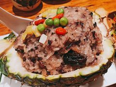 -老滇山寨•云南特色菜•地方菜•民族风情歌舞表演(金碧店)