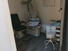 -康利眼镜·蔡司战略合作店(龙泉书房店)