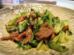 油麦叶炒牛肉-味悦·老字号·赣州菜(厚德总店)