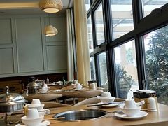 靠窗位-守柴炉烤鸭(中海国际店)