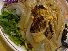 -鑫渔港海鲜本地菜·山海关浑锅(东戴河店)