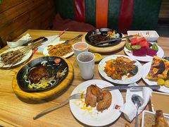 -菲尼克斯牛排店(杉杉奥特莱斯店)