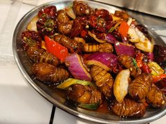 -喜悦小串丹东小黄牛海鲜烧烤大排档(民主广场店)