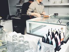 -UNI UNI(环亚凯瑟琳店)