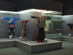 -北京服装学院民族服饰博物馆