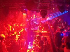 -V AMUSING CLUB·酒吧(银河中心店)