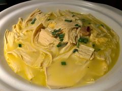 -洞庭土菜小炒馆(易发广场店)
