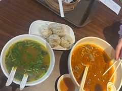 小杨生煎-大食代美食广场(迪士尼小镇店)