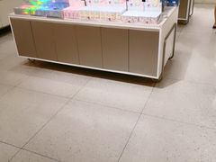 -泡泡玛特POPMART(上海环球港店)