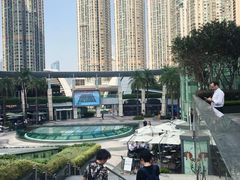 -香港ELEMENTS圆方