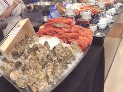 -圣丰索菲特·2 On 988 Café 自助餐厅