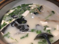 -姜君·千岛湖鱼头馆(浦东大道店)