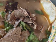 -金杨拉面王小吃面馆·牛三宝面·红烧牛肉粉