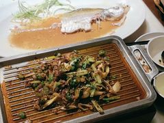 -绿茶餐厅(松江万达店)
