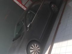 -交运起申一汽大众4S店(内江路店)