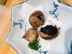 黑蒜-花和海鲜自助(梅江店)