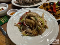 -贯贯吉·清真餐厅(浙江中路店)