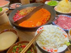 -萍姐火锅·公路夜市(武汉首店)