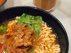 沙爹牛肉出前一丁-华嫂冰室(尖沙咀店)