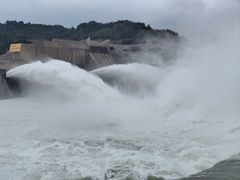 -黄河小浪底水利枢纽风景区