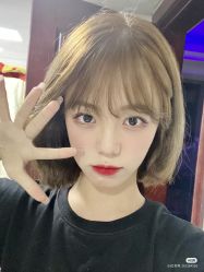 -时尚殿堂明星门店