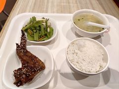 -光明·博海美食花园(上海瑞金医院12号楼店)