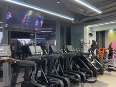 -超鹿运动(五四路恒力城店)