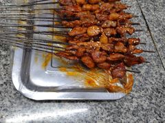 -马克力木手抓炕锅烤羊肉(盐湖一小区店)