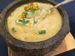 -百盛·鼎膳(中海财富中心)