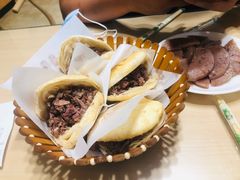 -闫家驴肉老店(华电一校店)