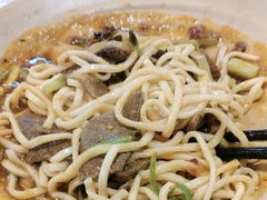 -方铲铲·成都板凳面(滨江银泰店)