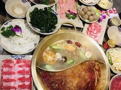 -小龙坎老火锅(鹤伴一路店)