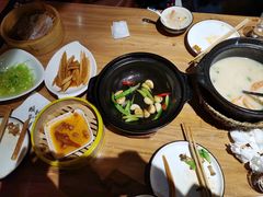 -颐和•海鲜砂锅粥•啫啫煲(奥林匹克广场店)