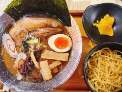 -柒鉦·日式豚骨拉麵(常德路店)