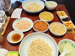 -裕兴记•蟹黄面馆(人民广场店)